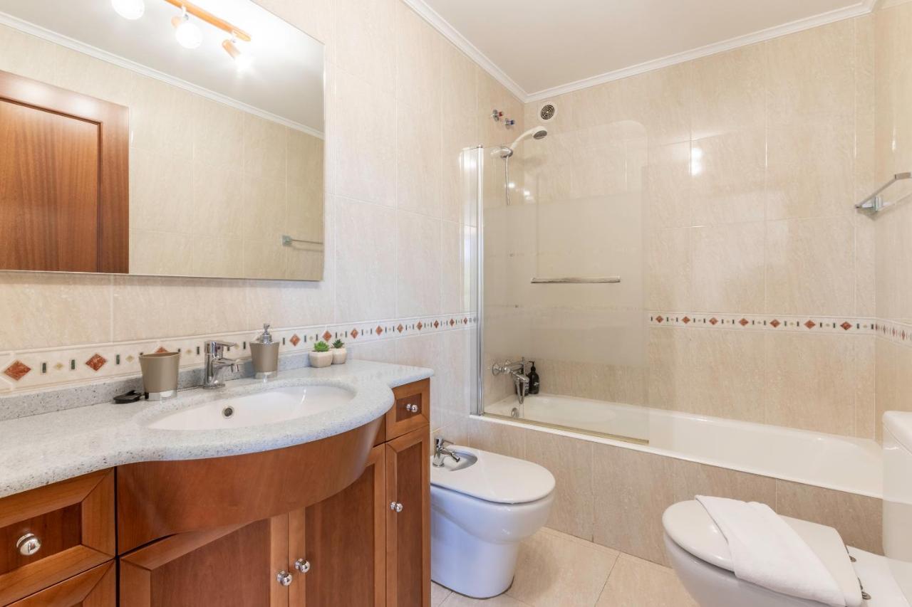 Confort Junto A La Ria De Barakaldo Extérieur photo